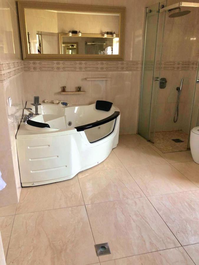 Вилла Dream House Бельцы Экстерьер фото